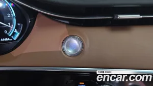Genesis GV70, 2022 — миниатюра 25
