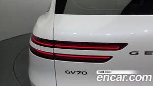 Genesis GV70, 2022 — миниатюра 9