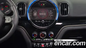 Mini Countryman, 2023 — миниатюра 20