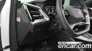 Audi Q4 e-tron, 2023 — миниатюра 19