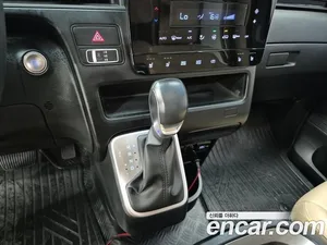 Hyundai Staria, 2022 — миниатюра 8