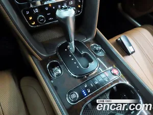 Bentley Flying Spur, 2015 — миниатюра 13