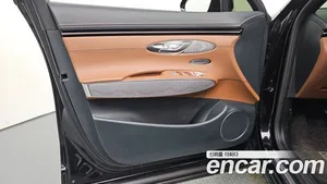 Genesis GV70, 2023 — миниатюра 13