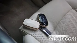 Genesis GV60, 2022 — миниатюра 21