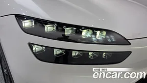 Genesis GV60, 2022 — миниатюра 8