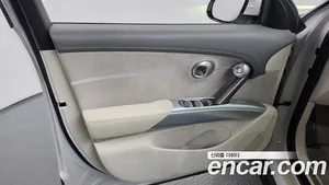 Genesis GV60, 2022 — миниатюра 14
