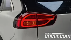 Kia Niro, 2021 — миниатюра 9