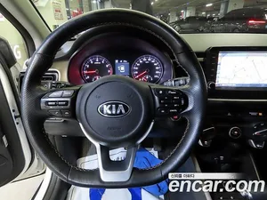 Kia Stonic, 2018 — миниатюра 8