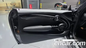Mini Cooper Convertible, 2023 — миниатюра 14