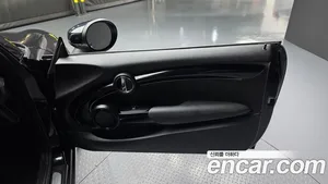 Mini Cooper Convertible, 2023 — миниатюра 15