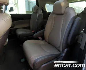 Kia Carnival, 2024 — миниатюра 11