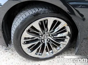 Lexus LS, 2018 — миниатюра 20