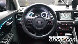 Kia Niro, 2016 — миниатюра 19