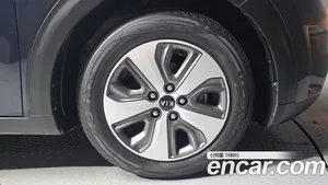 Kia Niro, 2016 — миниатюра 7