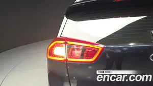 Kia Niro, 2016 — миниатюра 9
