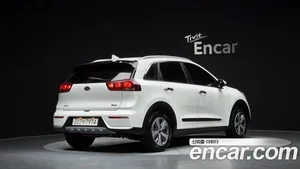 Kia Niro, 2016 — миниатюра 1