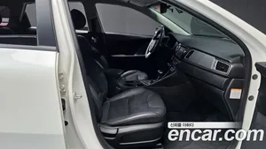Kia Niro, 2016 — миниатюра 16