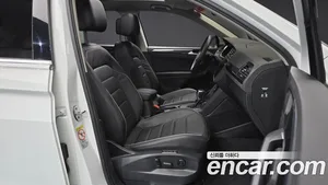Volkswagen Tiguan, 2021 — миниатюра 11