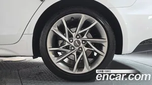 Genesis G70, 2023 — миниатюра 6