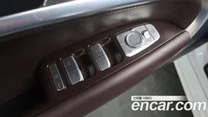 Genesis G70, 2023 — миниатюра 34