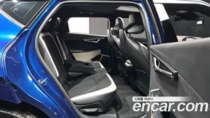 Kia EV6, 2023 — миниатюра 16
