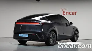 Tesla Model Y, 2025 — миниатюра 1