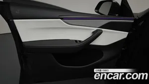 Tesla Model Y, 2025 — миниатюра 13