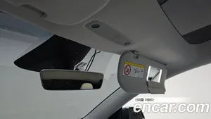 Tesla Model Y, 2025 — миниатюра 30