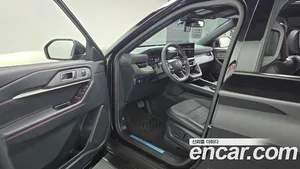 Ford Explorer, 2025 — миниатюра 10