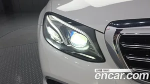 Mercedes-Benz E-Class, 2020 — миниатюра 8