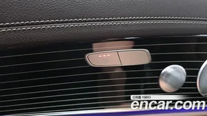 Mercedes-Benz E-Class, 2020 — миниатюра 28