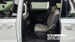 Kia Carnival, 2025 — миниатюра 16