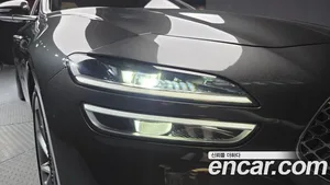 Genesis G70, 2022 — миниатюра 8