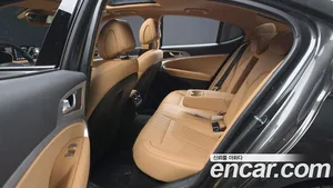 Genesis G70, 2022 — миниатюра 16