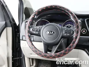 Kia Carnival, 2019 — миниатюра 15