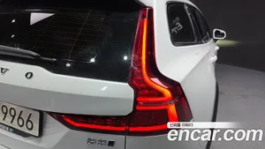 Volvo V60, 2020 — миниатюра 9