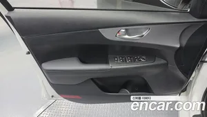 Kia K3, 2023 — миниатюра 14