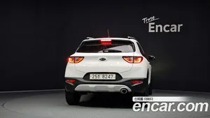 Kia Stonic, 2017 — миниатюра 4