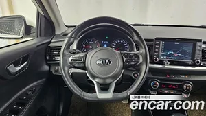 Kia Stonic, 2017 — миниатюра 19
