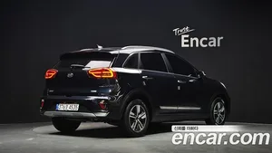 Kia Niro, 2021 — миниатюра 2
