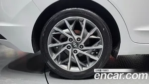 Hyundai Avante, 2018 — миниатюра 6