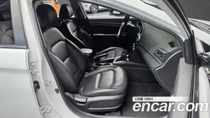 Hyundai Avante, 2018 — миниатюра 15