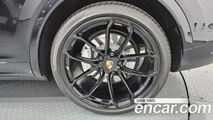 Porsche Cayenne, 2020 — миниатюра 6