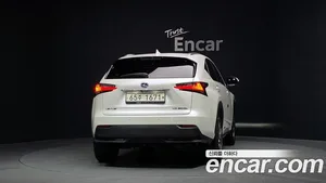 Lexus NX, 2017 — миниатюра 4