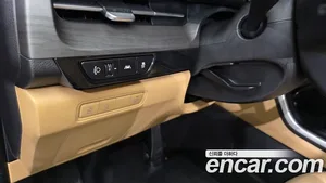 Kia Carnival, 2023 — миниатюра 20