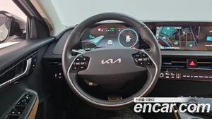 Kia EV6, 2022 — миниатюра 19