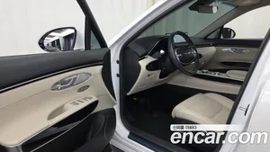 Genesis GV70, 2023 — миниатюра 13