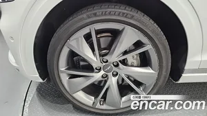Genesis GV70, 2023 — миниатюра 4