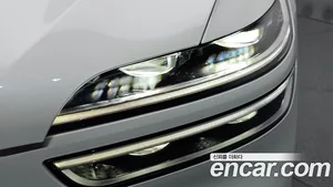 Genesis GV70, 2023 — миниатюра 7