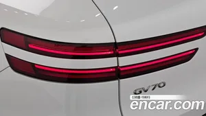 Genesis GV70, 2023 — миниатюра 8